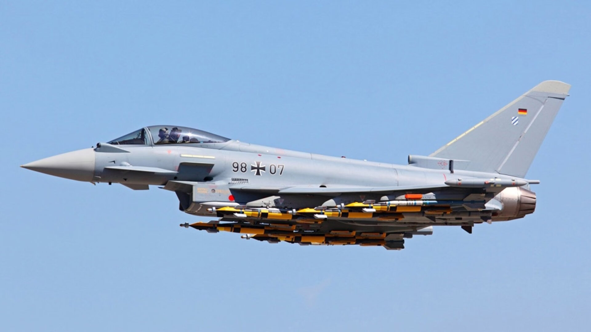 《英雄联盟跨洲巅峰对决,战火燃烧》,《英雄联盟跨洲巅峰对决,战火燃烧》在哪看