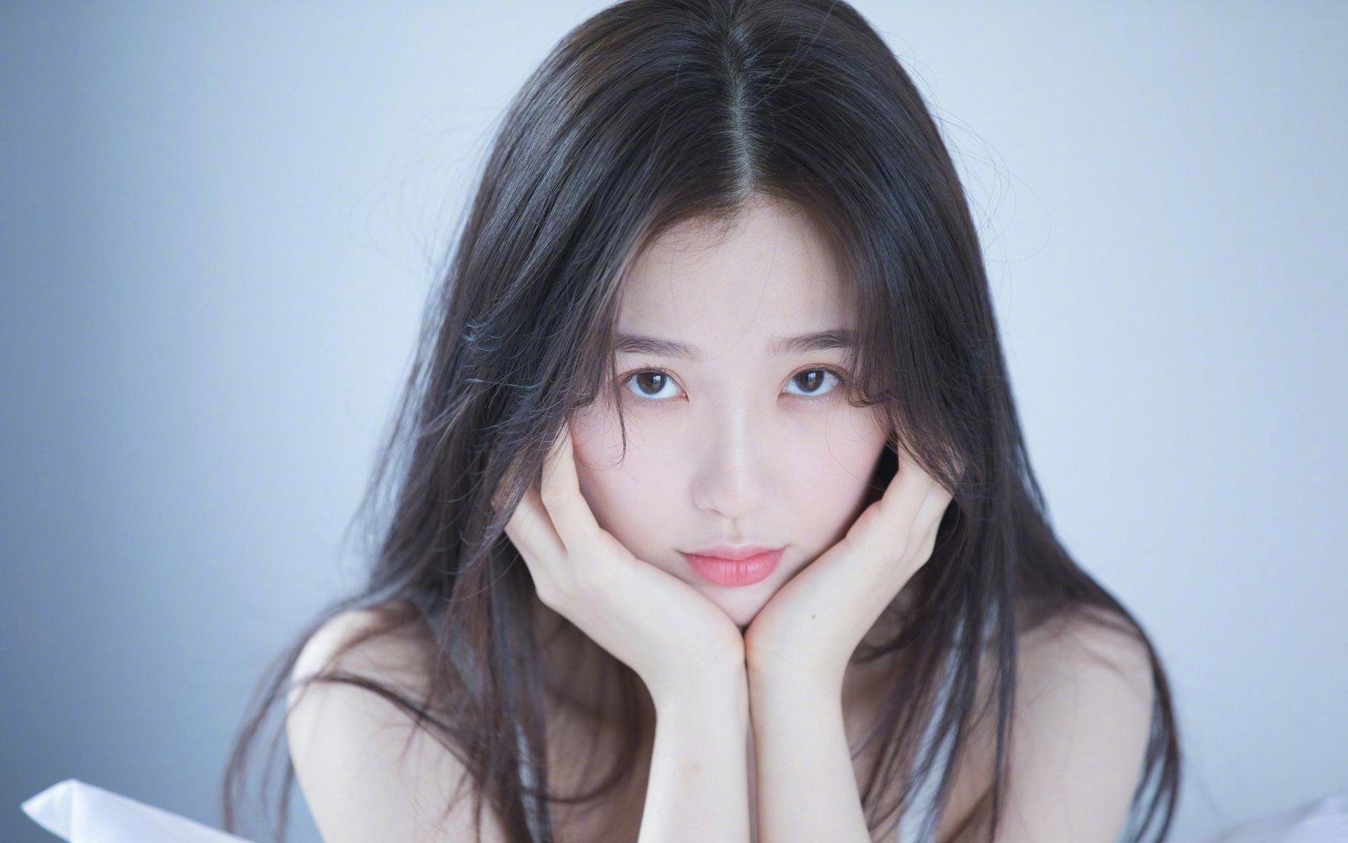 《英雄联盟跨洲巅峰对决,战火燃烧》,《英雄联盟跨洲巅峰对决,战火燃烧》在哪看